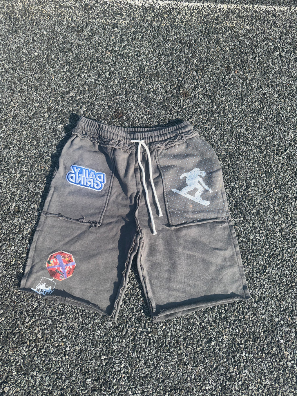 GREY GLACIA SHORTS